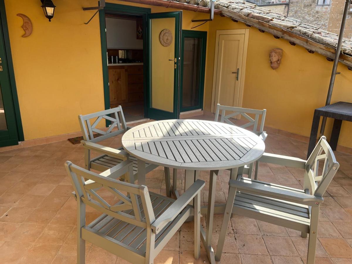 אורביאטו Appartamento Con Terrazzo מראה חיצוני תמונה
